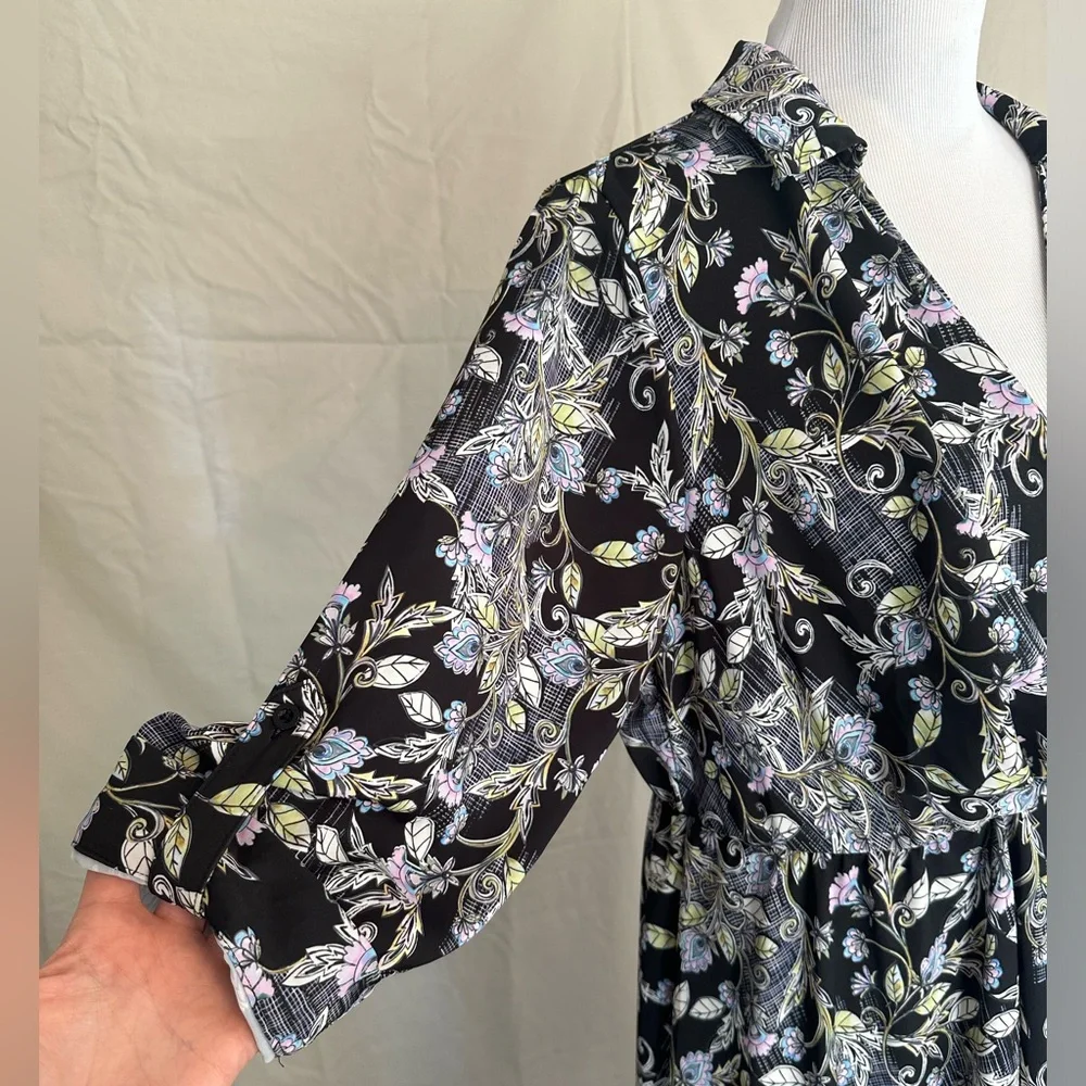 Torrid Black Floral Midi Dress fit & flare wrap size 1X white chartreuse v-neck - Picture 7 of 16
